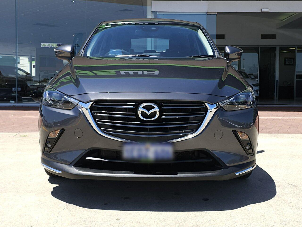 Mazda Cx-3 image 2