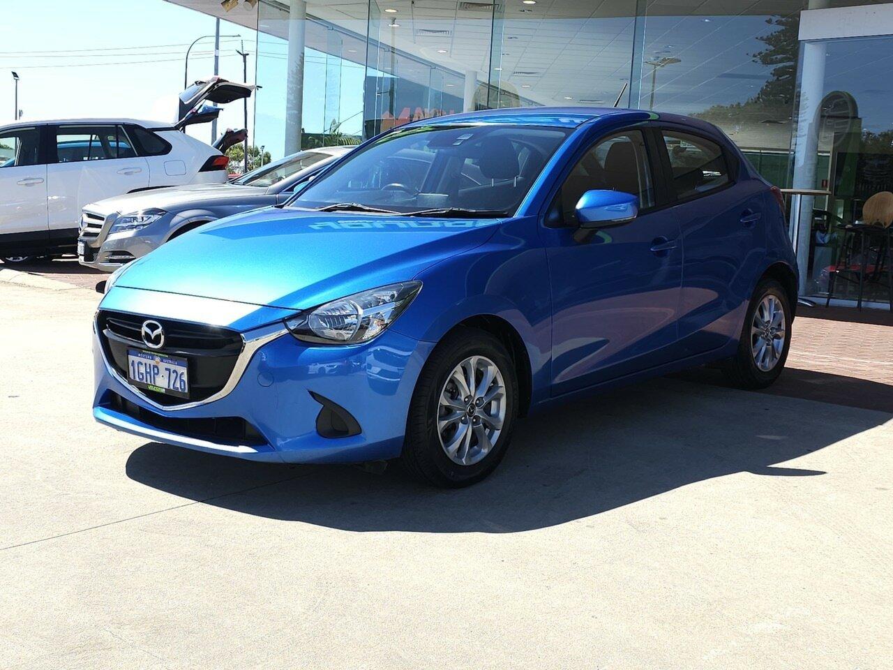 Mazda 2 image 4